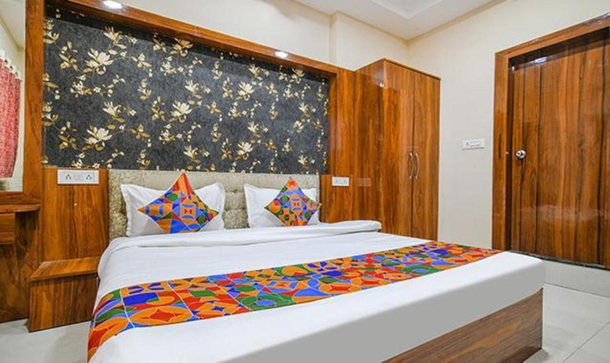 אינדורה Fabhotel Royal Palace מראה חיצוני תמונה